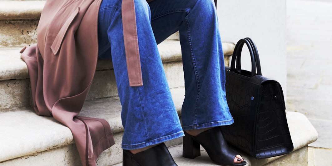 flared jeans